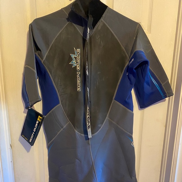 Body Glove Other - Body Glove Mens wet suit size XL